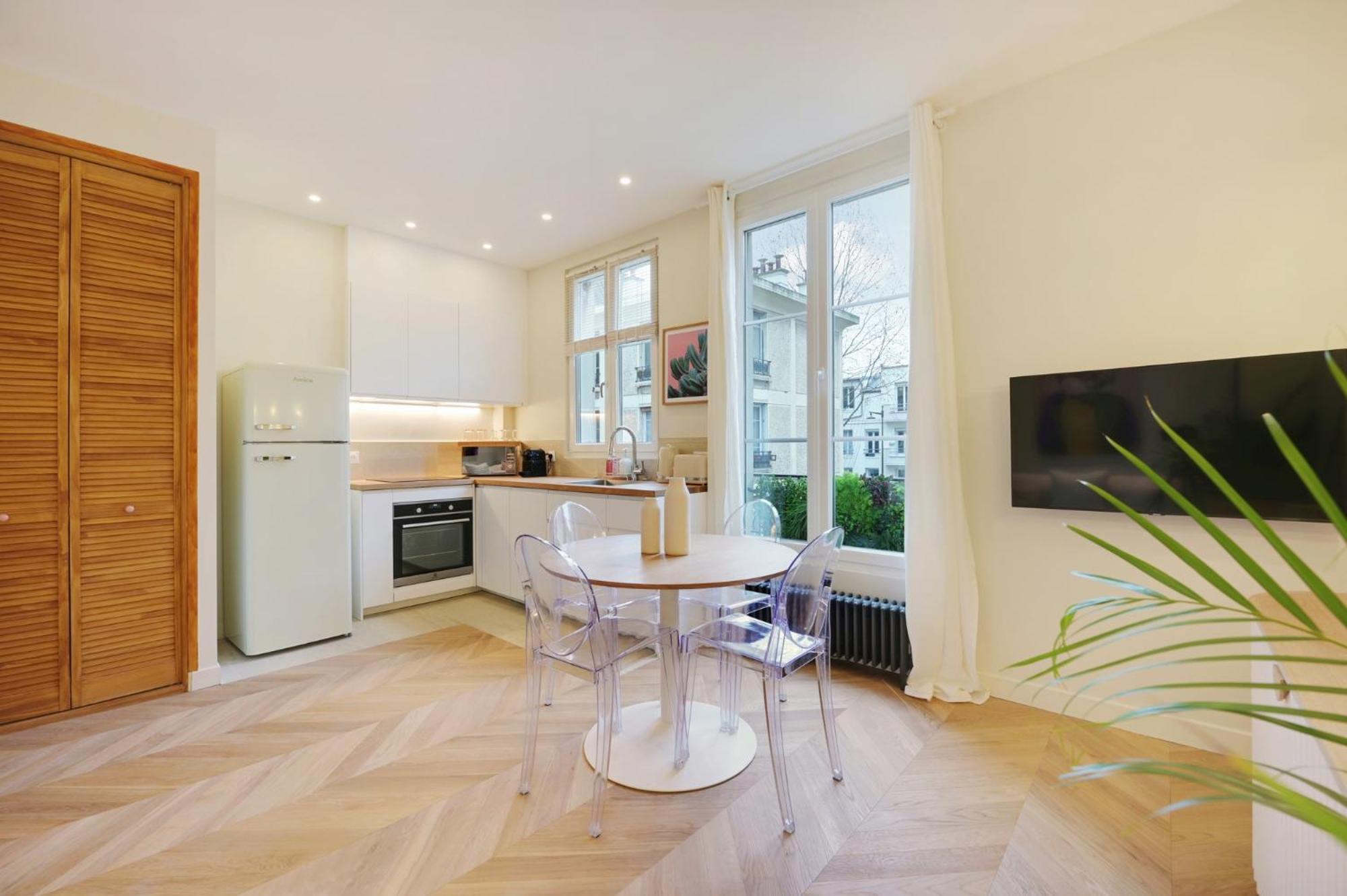 Comfy Suite By Les Maisons De Charloc Homes Boulogne-Billancourt Exterior foto